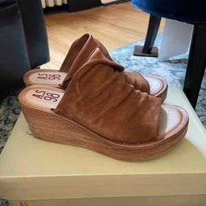 A.S. 98 Suede Whiskey Wedge